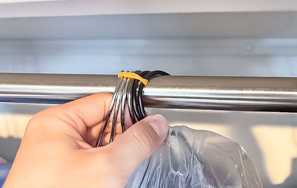 引っ越しの時、服をたたまずに運びたい！　裏技に「あっという間に終わった」