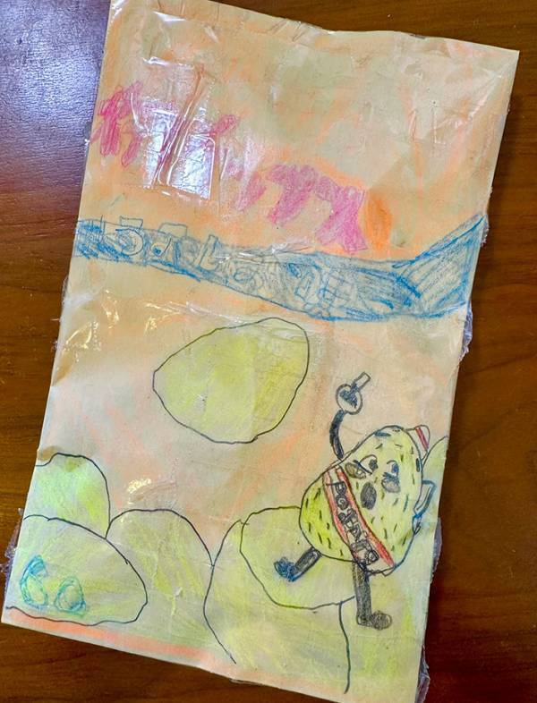 小学１年生の『工作』に反響！　使われていたものが…