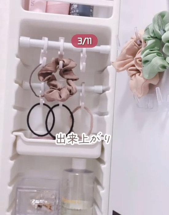 突っ張り棒の活用法が天才的すぎた！　収納アイディアに「今度真似したい」