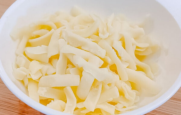 チーズが高くて買えない時に作りたい！　SNSで話題の増えるチーズって何？