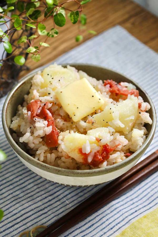 意外な具材の『炊き込みご飯』　組み合わせに「最高」「この発想はなかった」