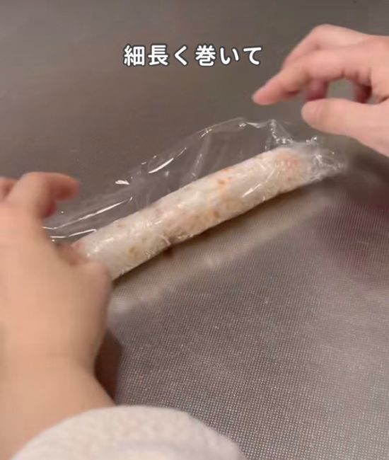 おにぎりを作るなら絶対試して！　簡単に作る裏技に「ナイスアイディア」