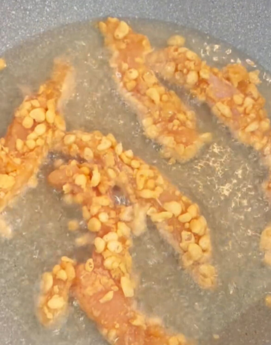 ササミに絡めたら大正解！　『衣』の代用品に「むしろコレ」「気になる」