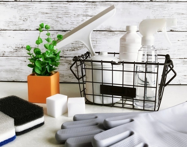 毎日と月１で『きれい』をキープ！　企業が教える『洗面台の簡単掃除術』