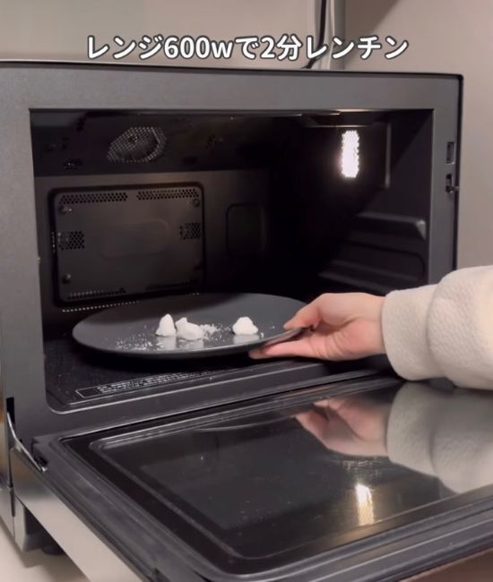 硬くなったハチミツが元通り！　驚きの裏技５つに「知らなかったの悔しい」