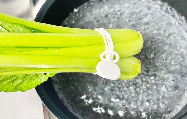 無印で買った『バンド』　使い方に「家中で役立った」「もう１袋ほしい」