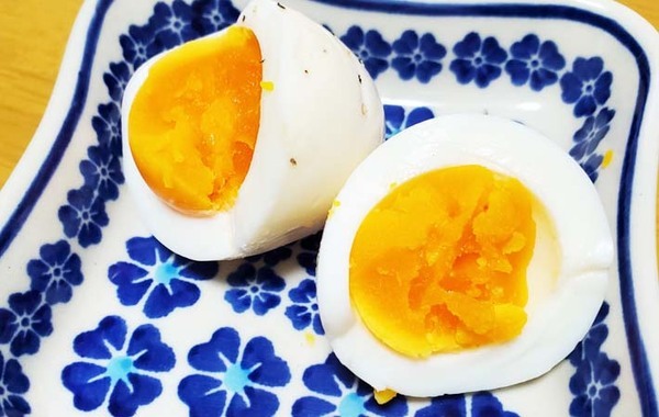 「おいしくて一瞬で食べてしまった」　ゆで卵３個を漬けた『調味料』は…？