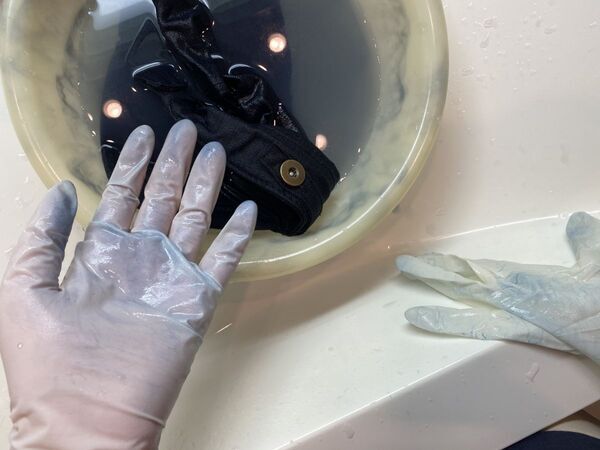 『塩』が衣類の色落ちに効果的？　企業が教える驚きの理由に「なるほど」「そうだったのか」