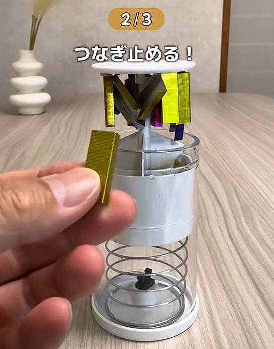 ダイソー『綿棒ケース』の思わぬ活用法に「その発想はなかった」「マジかよ」