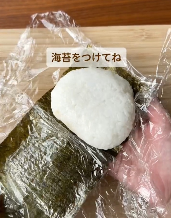 「海苔がふやけません」　包み方テクに「パリパリ」「今度やる」