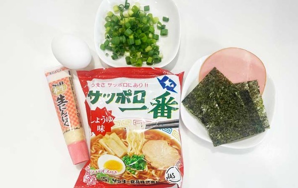 『サッポロ一番』の思わぬ食べ方　スープは作らずに…「箸が止まらない！」