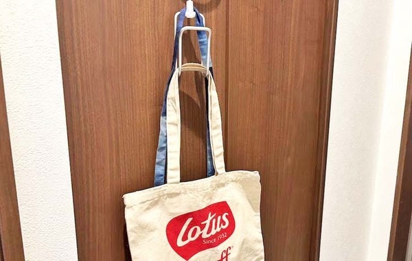 無印で買った『ネクタイ用ハンガー』　じゃない使い方に「S字フックよりいい！」