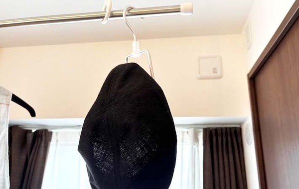 無印で買った『ネクタイ用ハンガー』　じゃない使い方に「S字フックよりいい！」