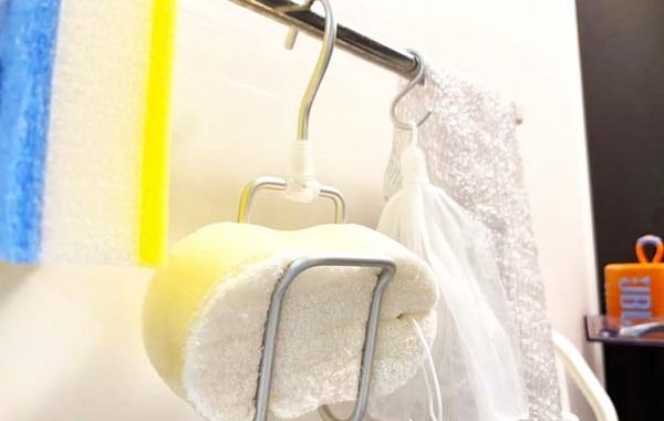 無印で買った『ネクタイ用ハンガー』　じゃない使い方に「S字フックよりいい！」