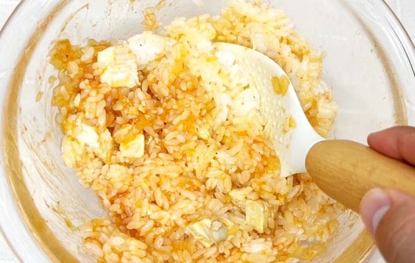 まだフライパン使ってる？　オムライスの作り方に「手間が減った！」
