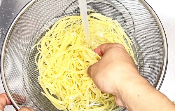弁当に入れると持ち上がる…　パスタが固まらない方法に「ツルっと食べやすい！」