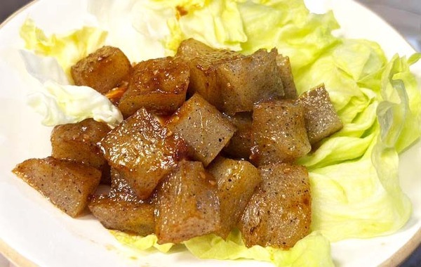 こんにゃくを冷凍すると…？　話題の簡単おかずに「プリプリ」「食べ応えあり」