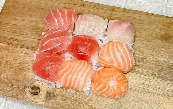 氷だけじゃもったいない！　製氷皿で作ったものに「かわいすぎる」「感心した」