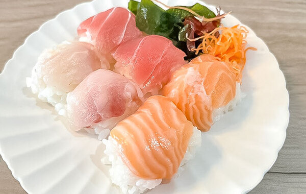 氷だけじゃもったいない！　製氷皿で作ったものに「かわいすぎる」「感心した」