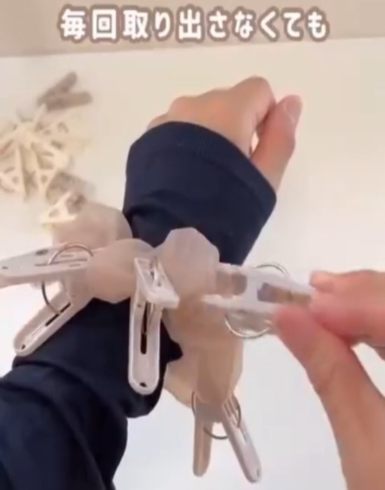 洗濯バサミを連結させると…？　思いがけない発想に「今日から試したい！」