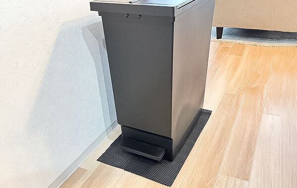 ダイソーで買った『滑り止めシート』　３つの使い道に「家中で役立った！」