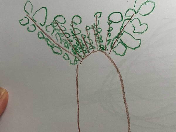 母親「あぶねー！」　娘が描いたのは『大根』ではなく…？「これあるわ～」