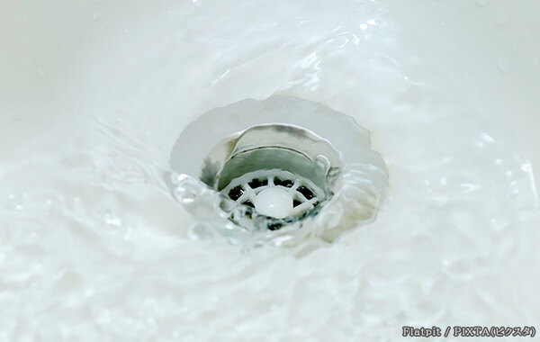 「絶対に排水口に流さないで」　水道工事店が注意を呼びかけ