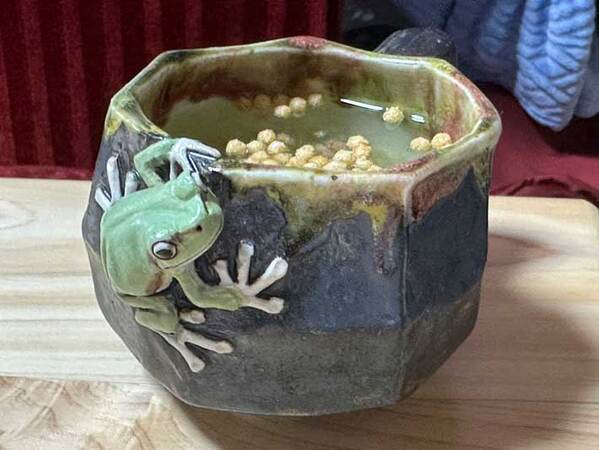 マグカップに『１０万いいね』のワケ　「一瞬、本物かと…」「センス良い」