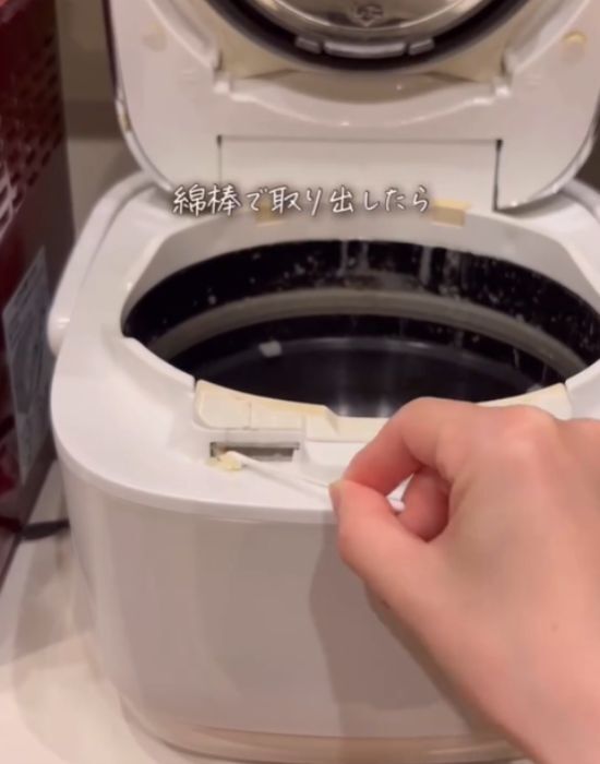 炊飯器の蓋が開かないなら？　見落としがちな箇所に「そうだったのか」「気を付けます」