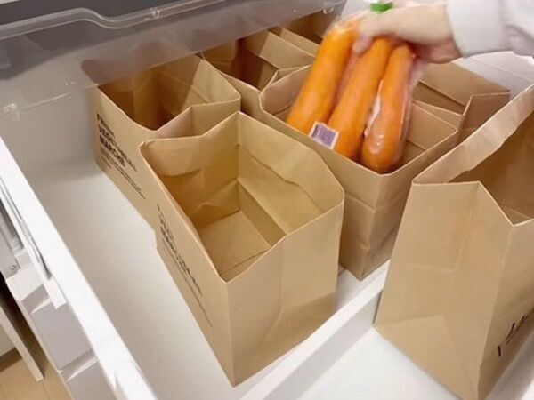 野菜室の土汚れやゴミがスッキリ！　整理整頓の時短テクニック