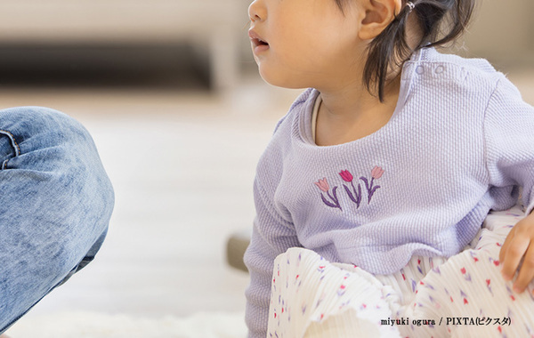 父親に叱られた１歳の娘　言い放った言葉に「こんなに言われたら泣く」「笑った」