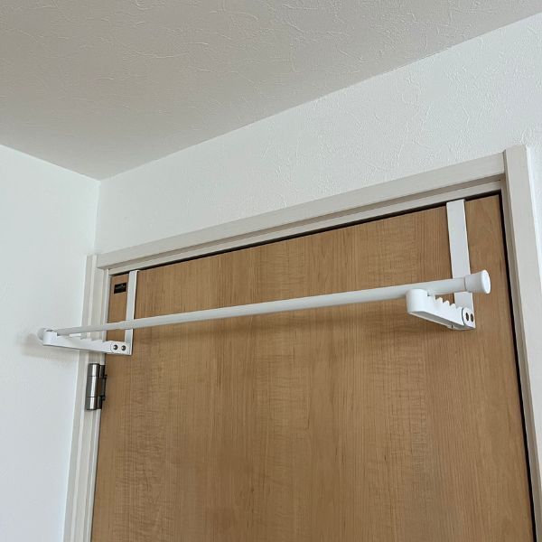 つっぱり棒でここまでできるとは…　３つの活用テクに「何これ便利」「ナイスアイディア」