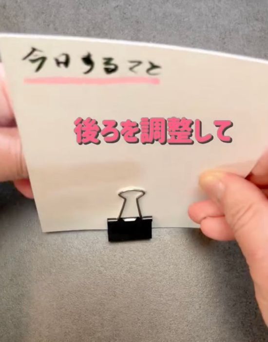 紙を留めるだけじゃない！　ダブルクリップ活用術に「これは真似したい」「驚いた」