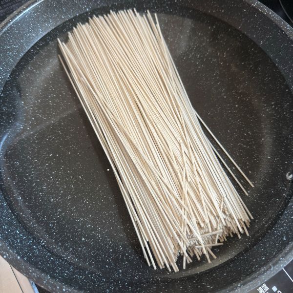 安いそばが『専門店の食感』に　裏技に「まさかコレで？」「感動レベル」