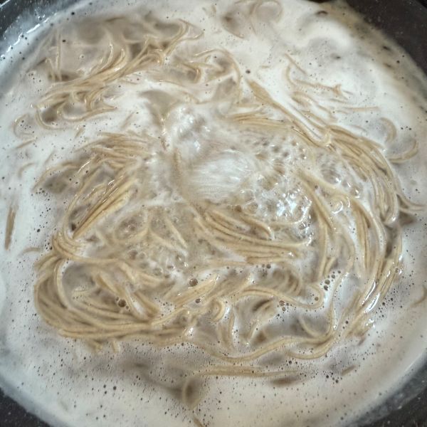 安いそばが『専門店の食感』に　裏技に「まさかコレで？」「感動レベル」