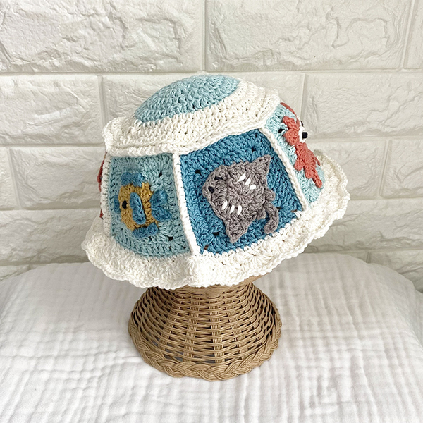 母が作った『１歳息子の帽子』　発想に「天才現る」「１００億点や！」