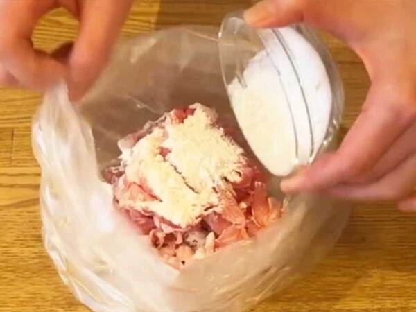 安い『豚こま肉』の食べ方　丸めて電子レンジで？「お弁当のおかずになる」