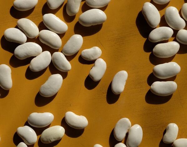 そのまま食べると危険な食材　症状に「ゾッとした」「家庭にもある」