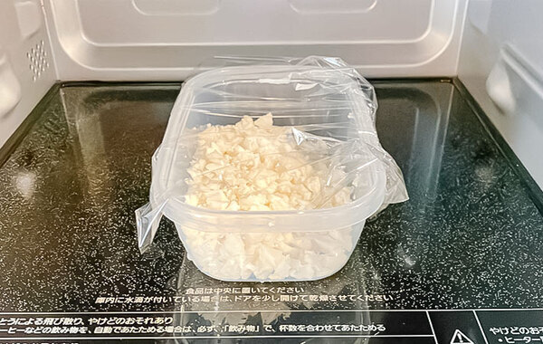 本当に米の代わりになる？　話題のカリフラワーライスを作ってみたら