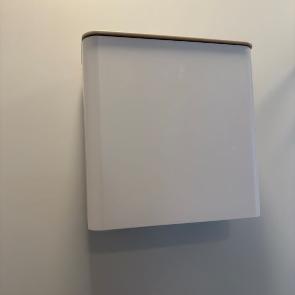 クッションゴムを貼るだけで？　暮らしの６つの悩みに「助かった」「地味に最強」