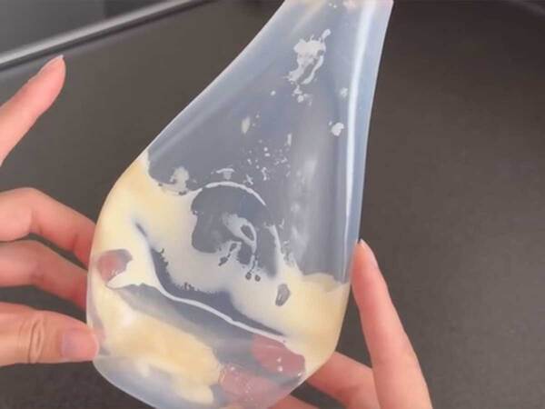 マヨネーズの容器を半分に…　最後まで使い切る方法に「この手があった！」