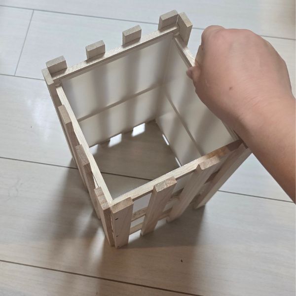 材料はすべて１００均！　手作り照明のクオリティに「想像以上」「映えすぎ」