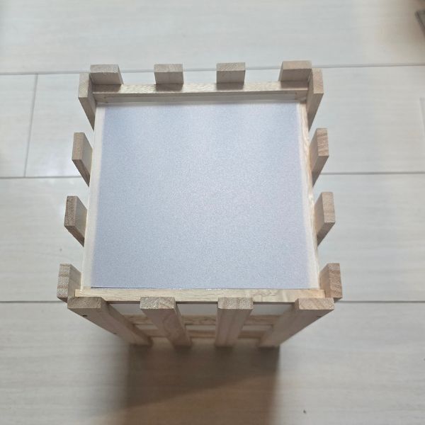 材料はすべて１００均！　手作り照明のクオリティに「想像以上」「映えすぎ」