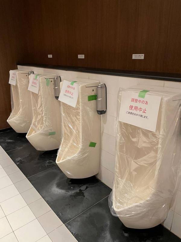 息子と一緒に入ったトイレが…　まさかの『光景』に「笑っちゃった」「これは絶望する」