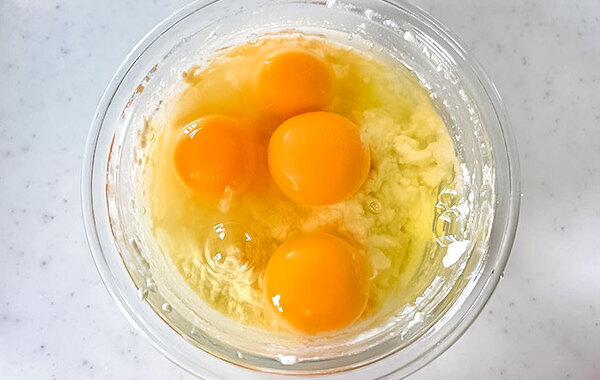 「だいたい冷蔵庫にある」「ふわっふわ」　玉子焼きに使ったのは…？