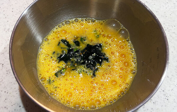 「ごはんがすすむ！」　家族も驚いた玉子焼きの味つけ、卵に混ぜたのは１つだけで…？