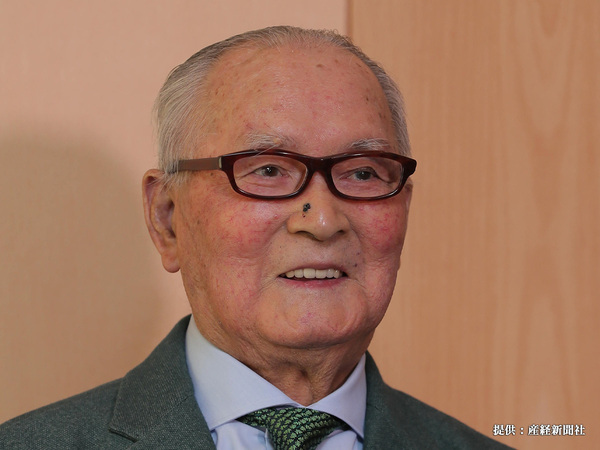 長嶋茂雄さん８９歳、肺炎で亡くなる　「永久に不滅」「大好きでした」