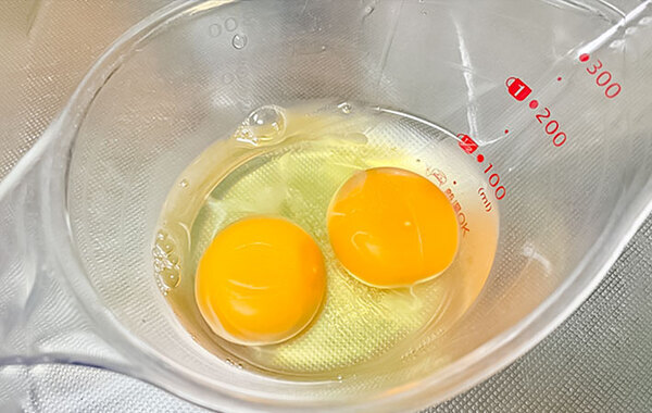 玉子焼きに小さじ２杯入れたのは？　「家族がハマった」「冷めてもしっとり」