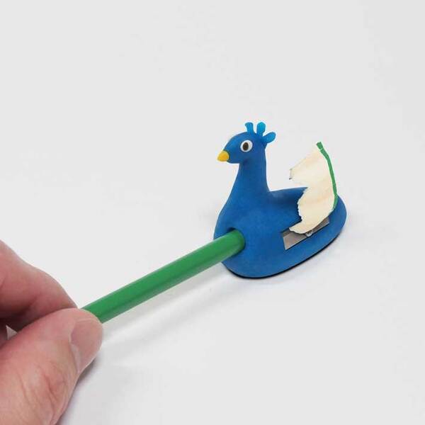 鉛筆を削ると…　できたものに「天才かよ」「よく思い付くな」