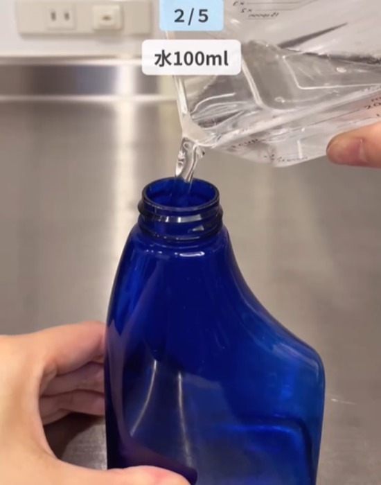 キッチンに置いておくだけで？　めんつゆホイホイに「捕獲力がエグい」「すぐ試す」